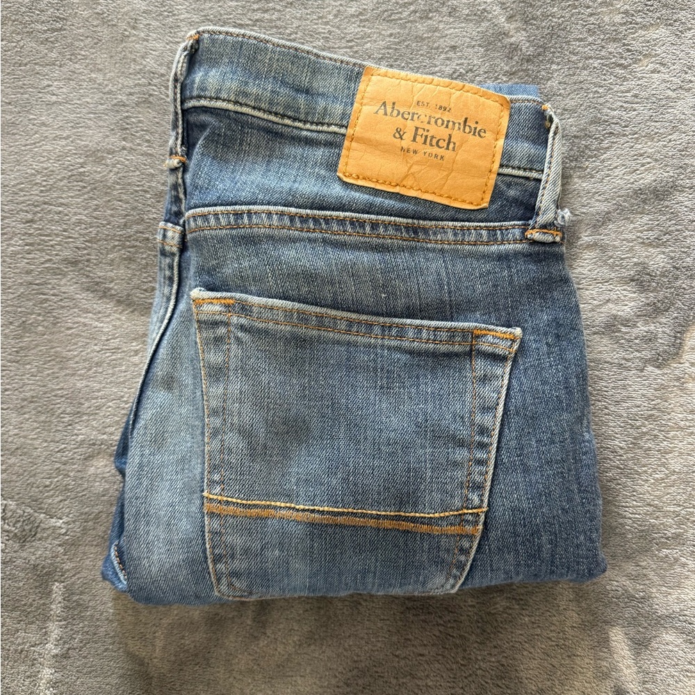 Abercrombie & Fitch Blue Jeans